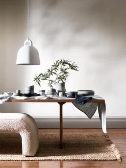 Byron Jute Rug - Natural 11 Byron Jute Rug - Natural -Homewares Shop 2021 table setting 1 1