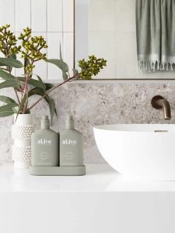 Green Pepper & Lotus Wash & Lotion DUO + Tray -Homewares Shop al ive green pepper lotus duo2