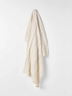 Cable Knit Throw - Winter White