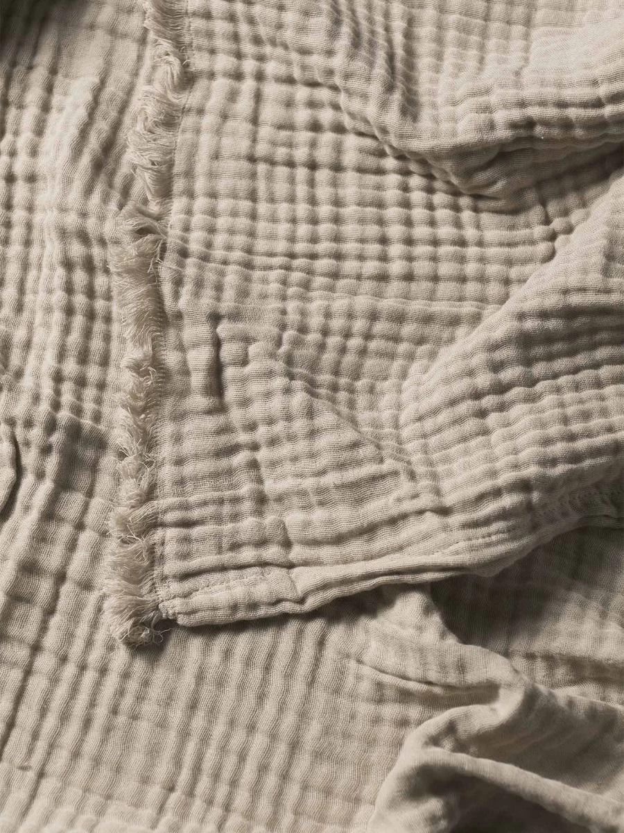 Crinkle Throw - Feather 4 Crinkle Throw - Feather - Image 2