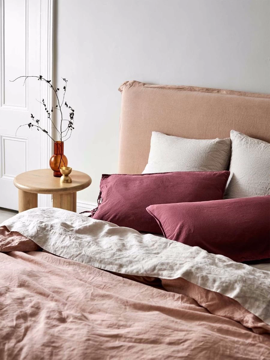 Emile Pure Linen European Pillowcase - Spanish Villa 5 Emile Pure Linen European Pillowcase - Spanish Villa - Image 3