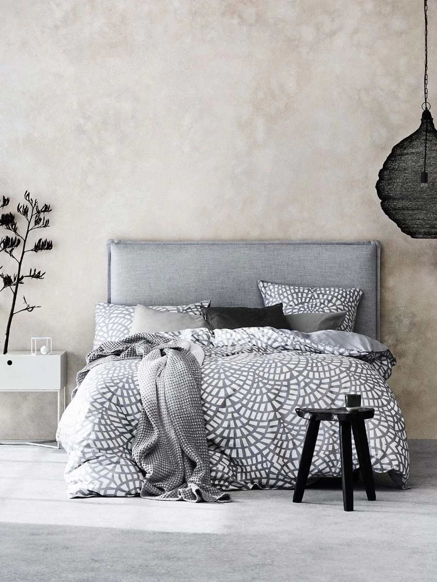 Teardrop Pendant - Black 4 Teardrop Pendant - Black - Image 2