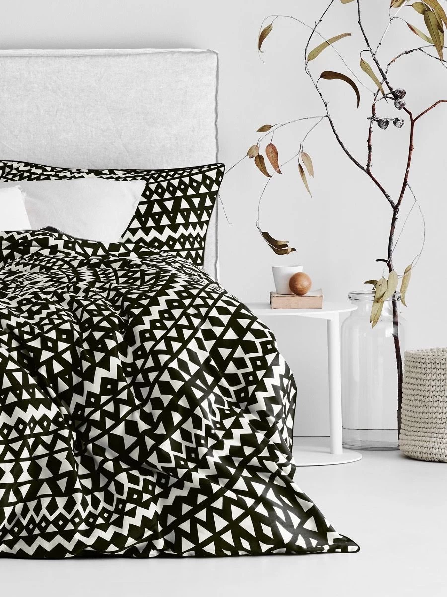 Aperto Ali Round Side Table - White 6 Aperto Ali Round Side Table - White - Image 4