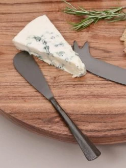 55A29J664 -Homewares Shop indigo love spencer wooden board lifestyle 6 1 1