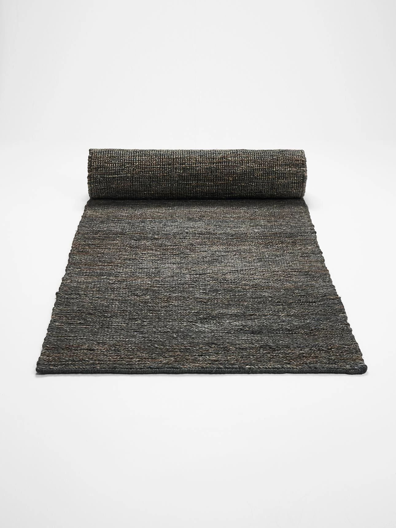 Coast Jute Hall Runner - Anthracite 3 Coast Jute Hall Runner - Anthracite