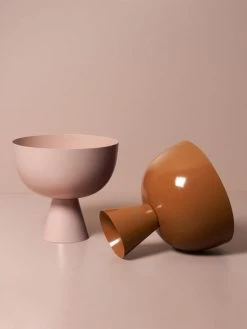 Dusty Rose Vera Planter Large -Homewares Shop lightly vera large vessels dusty rose nutmeg 1