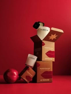 Le Rouge Scented Candle 9 Le Rouge Scented Candle -Homewares Shop maison balzac large candle le rouge 4