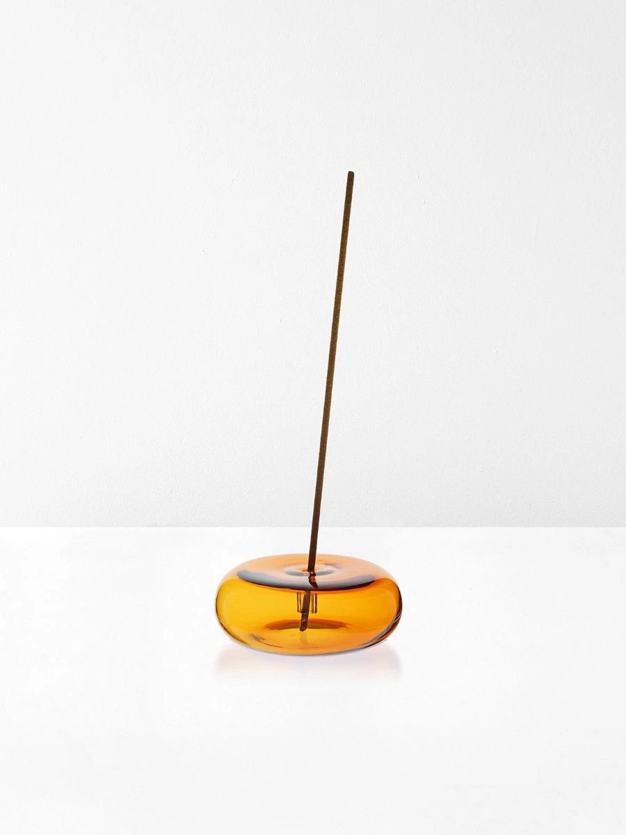 Le Galet Incense Holder - Amber 3 Le Galet Incense Holder - Amber