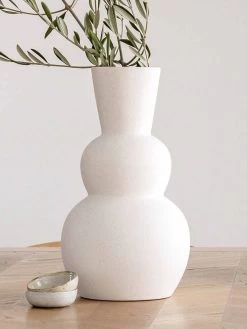 Lola Vase