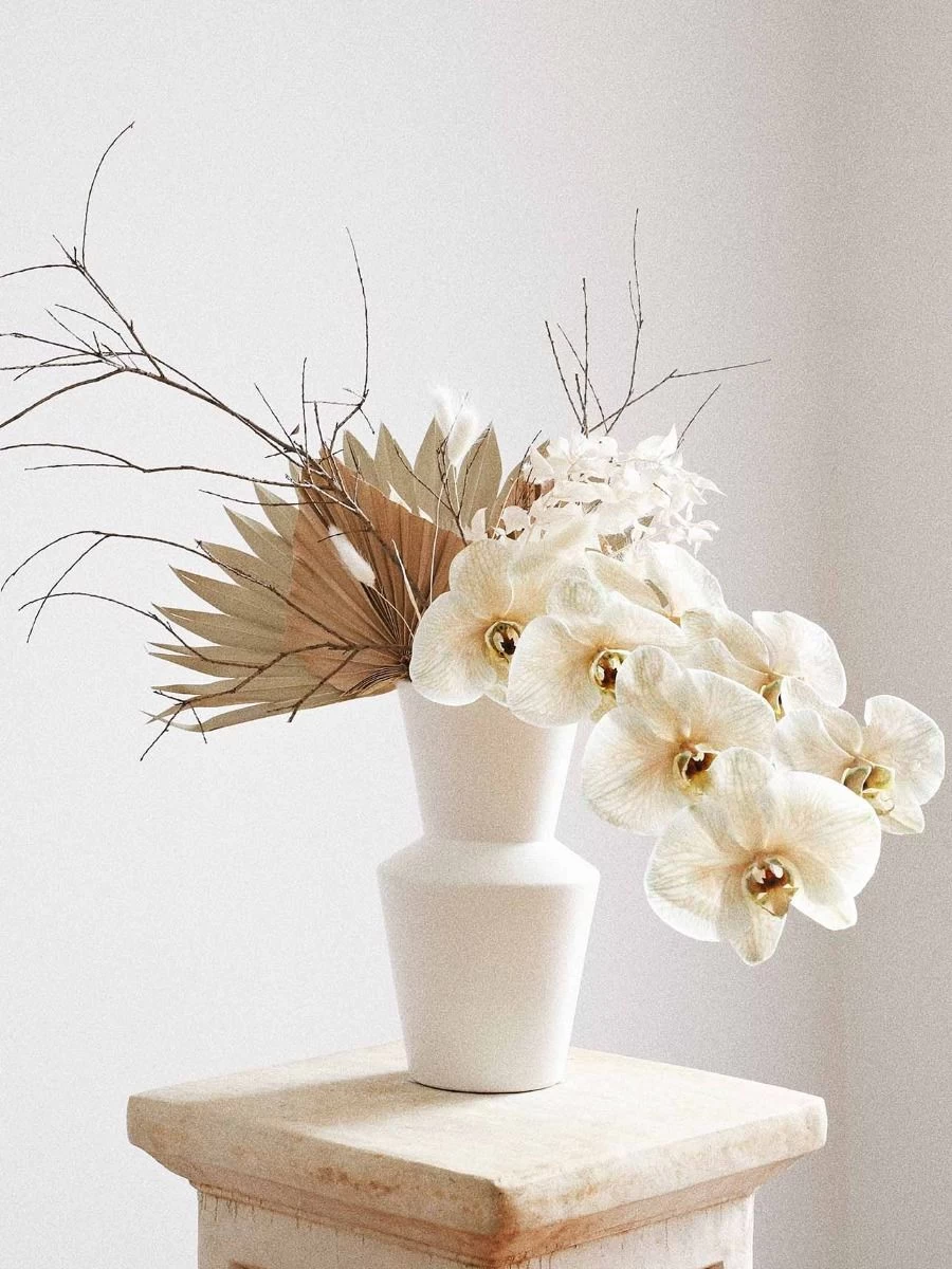 Loren Vase 4 Loren Vase - Image 2