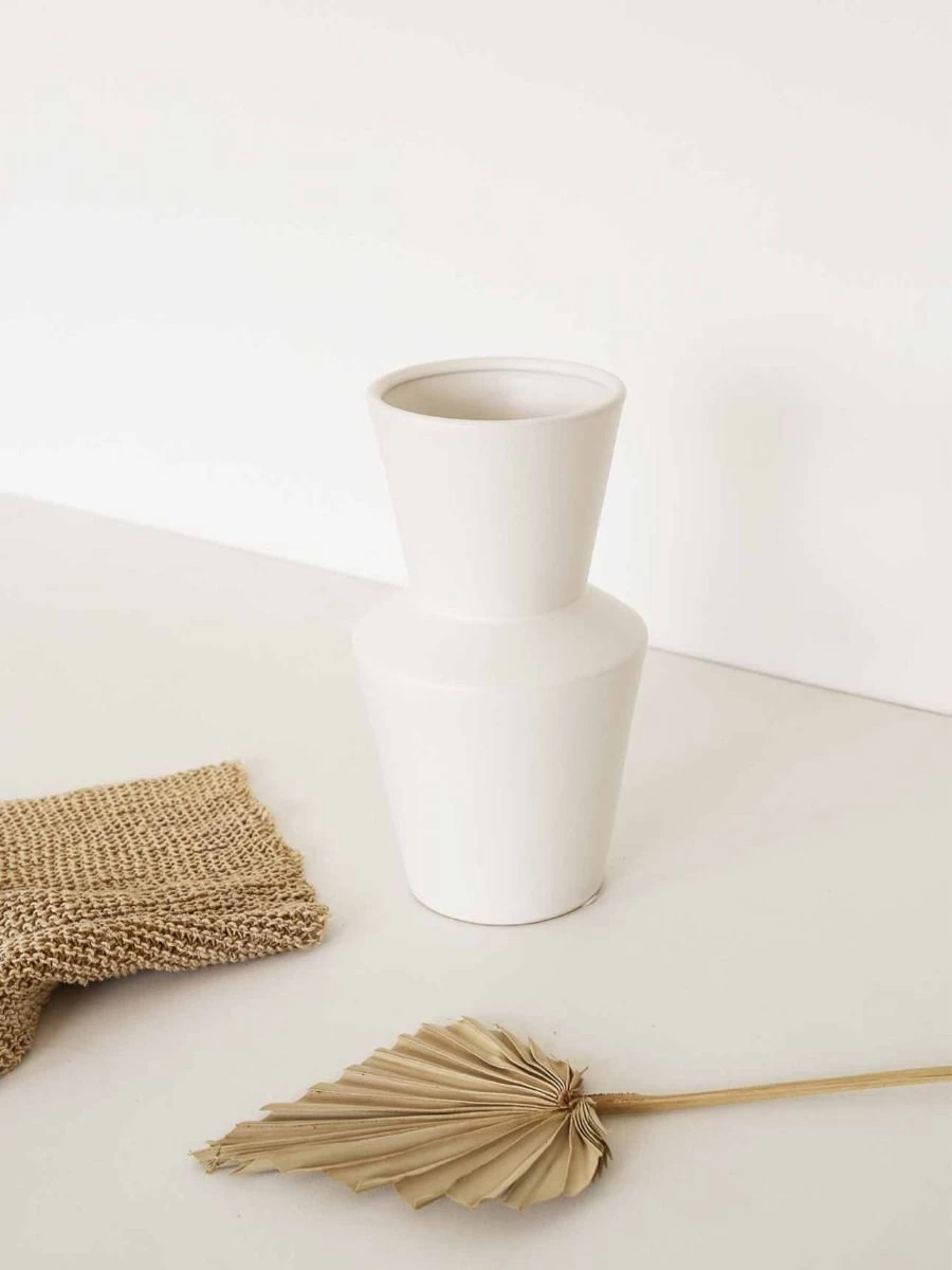 Loren Vase 5 Loren Vase - Image 3