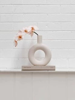 Raya Halo Small Vase -Homewares Shop paola joy raya halo vase 3