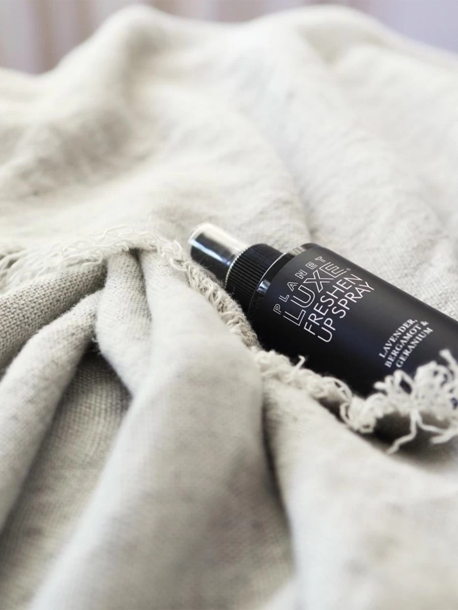 Lavender Freshen Up Spray 200ml 4 Lavender Freshen Up Spray 200ml - Image 2