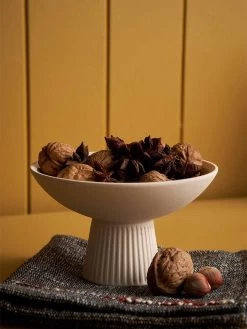 Poet’s Dream Trinket Dish -Homewares Shop robert gordon poets dream trinket dish natrual 3