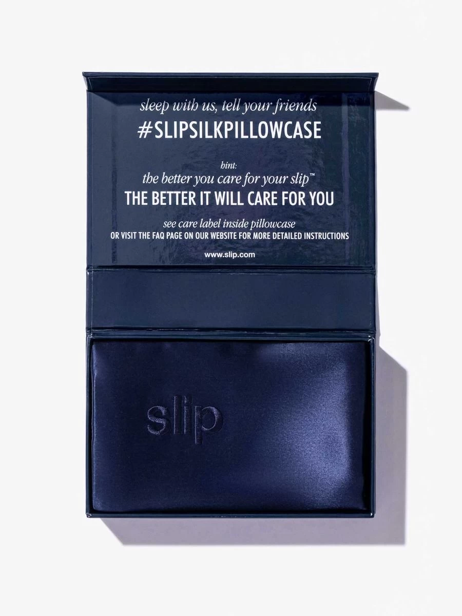Slip Silk Pillowcase - Navy 6 Slip Silk Pillowcase - Navy - Image 4