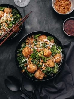 Salad Server Set - Midnight 12 Salad Server Set - Midnight -Homewares Shop styleware lifestyle midnight 3