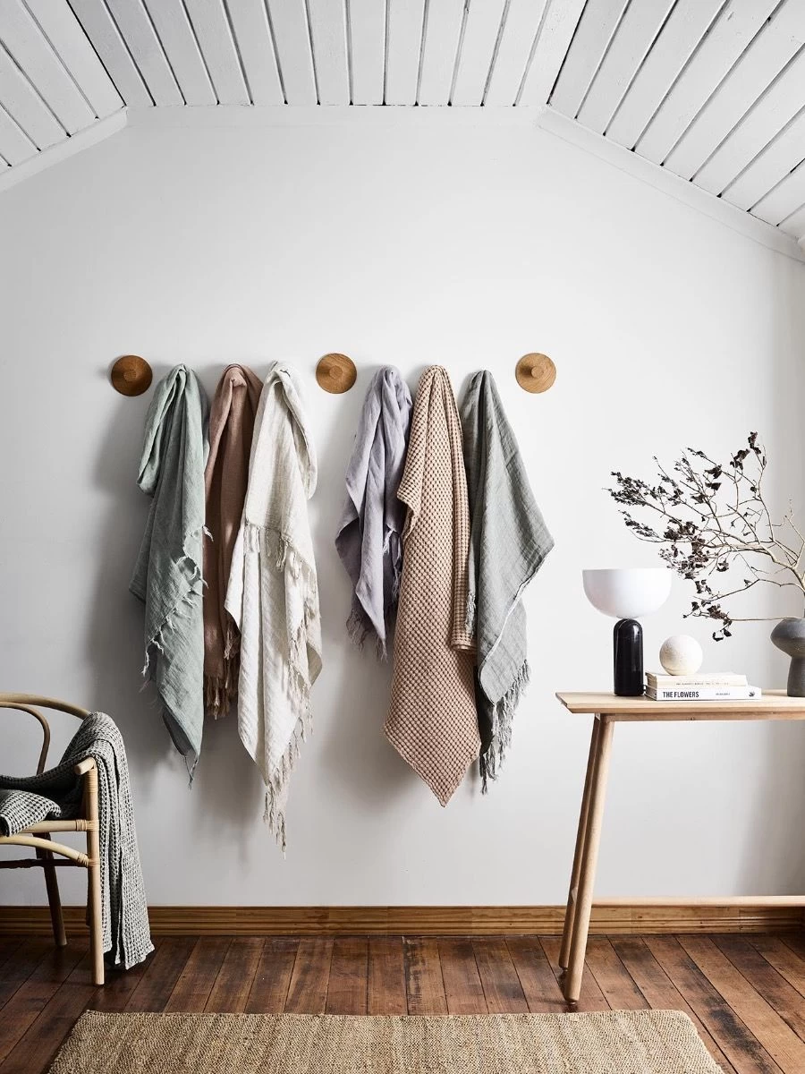 Vintage Linen Fringe Throw - Limestone 6 Vintage Linen Fringe Throw - Limestone - Image 4