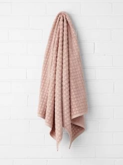 Waffle Bath Towel Set - Pink Clay 9 Waffle Bath Towel Set - Pink Clay -Homewares Shop waffle bath towel clay 1