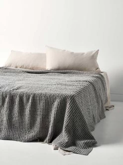 Waffle Bed Cover - Smoke
