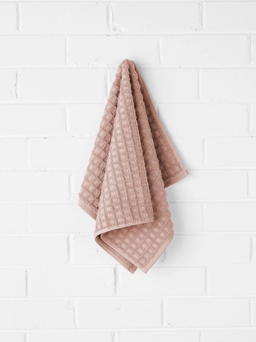 Waffle Bath Towel Set - Pink Clay 4 Waffle Bath Towel Set - Pink Clay - Image 2